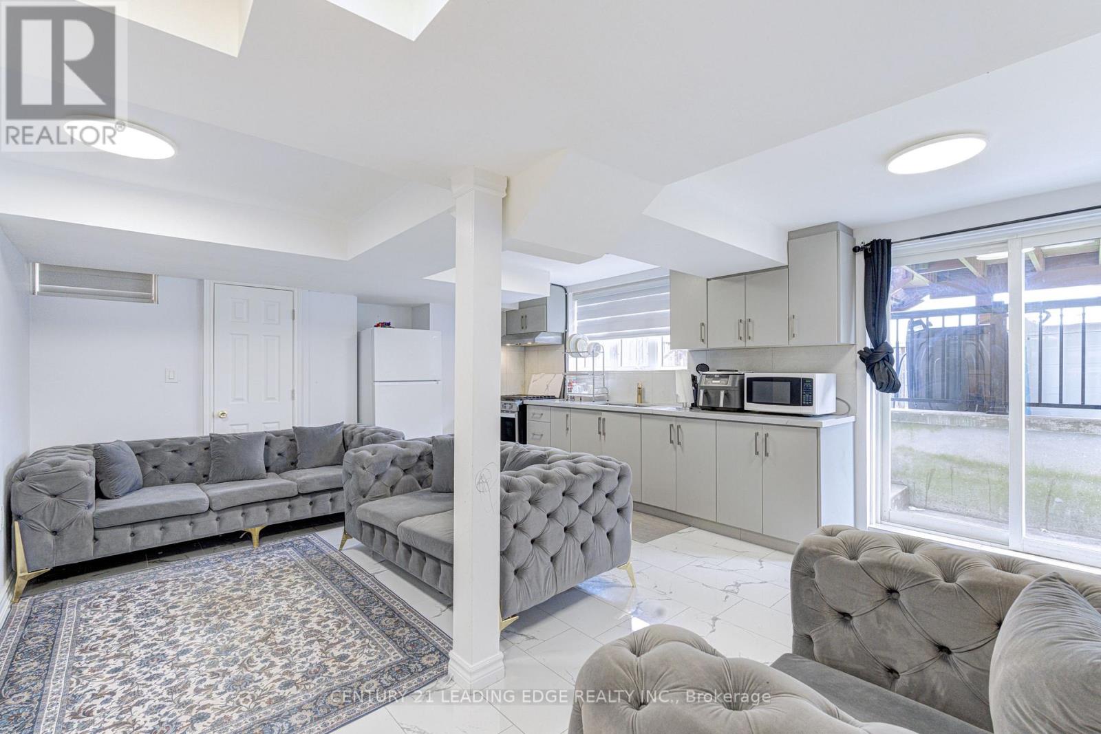 5 Luce Drive, Ajax, Ontario  L1Z 0K2 - Photo 33 - E13824558