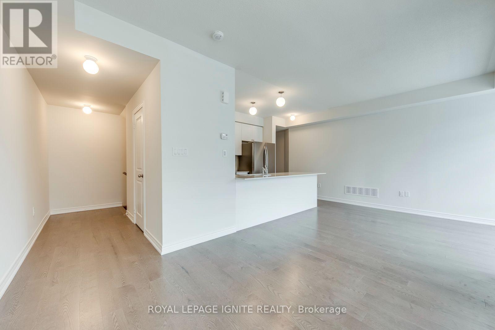 446 Salem Road S, Ajax, Ontario  L1S 0G9 - Photo 12 - E13824634