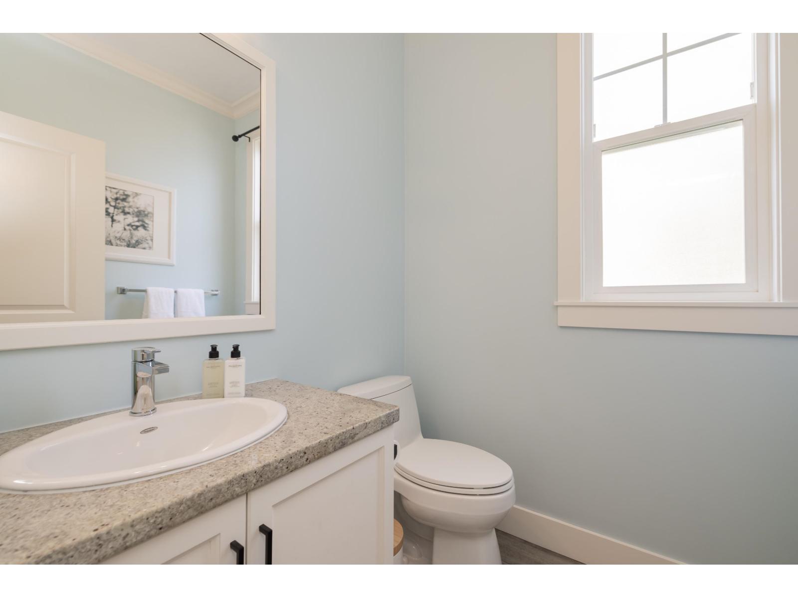 19670 68a Avenue, Langley, British Columbia  V2Y 3H2 - Photo 21 - R3168207