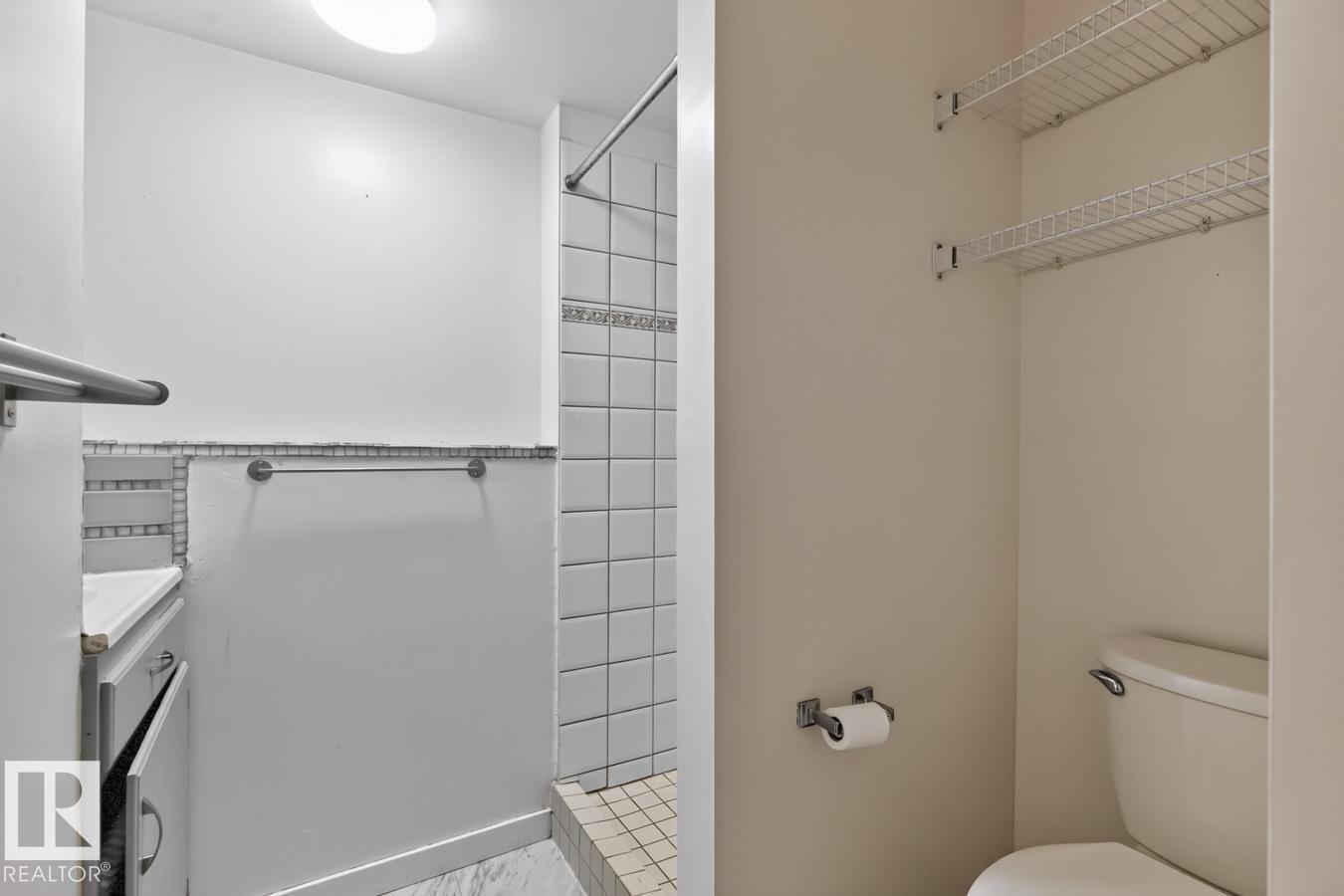 3524 51 ST NW photo 32