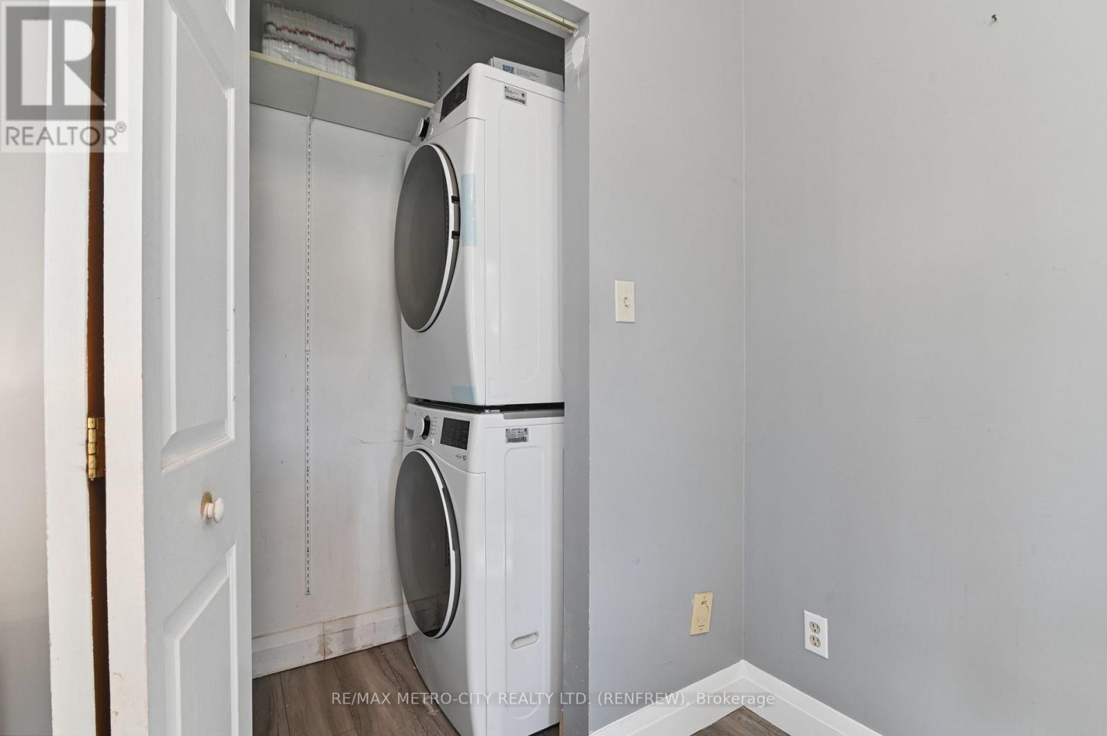 450 Barr Street, Renfrew, Ontario  K7V 1K1 - Photo 7 - X13824466