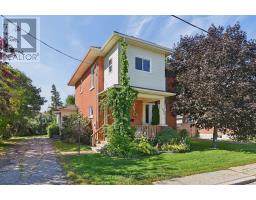 450 BARR STREET, Renfrew, Ontario