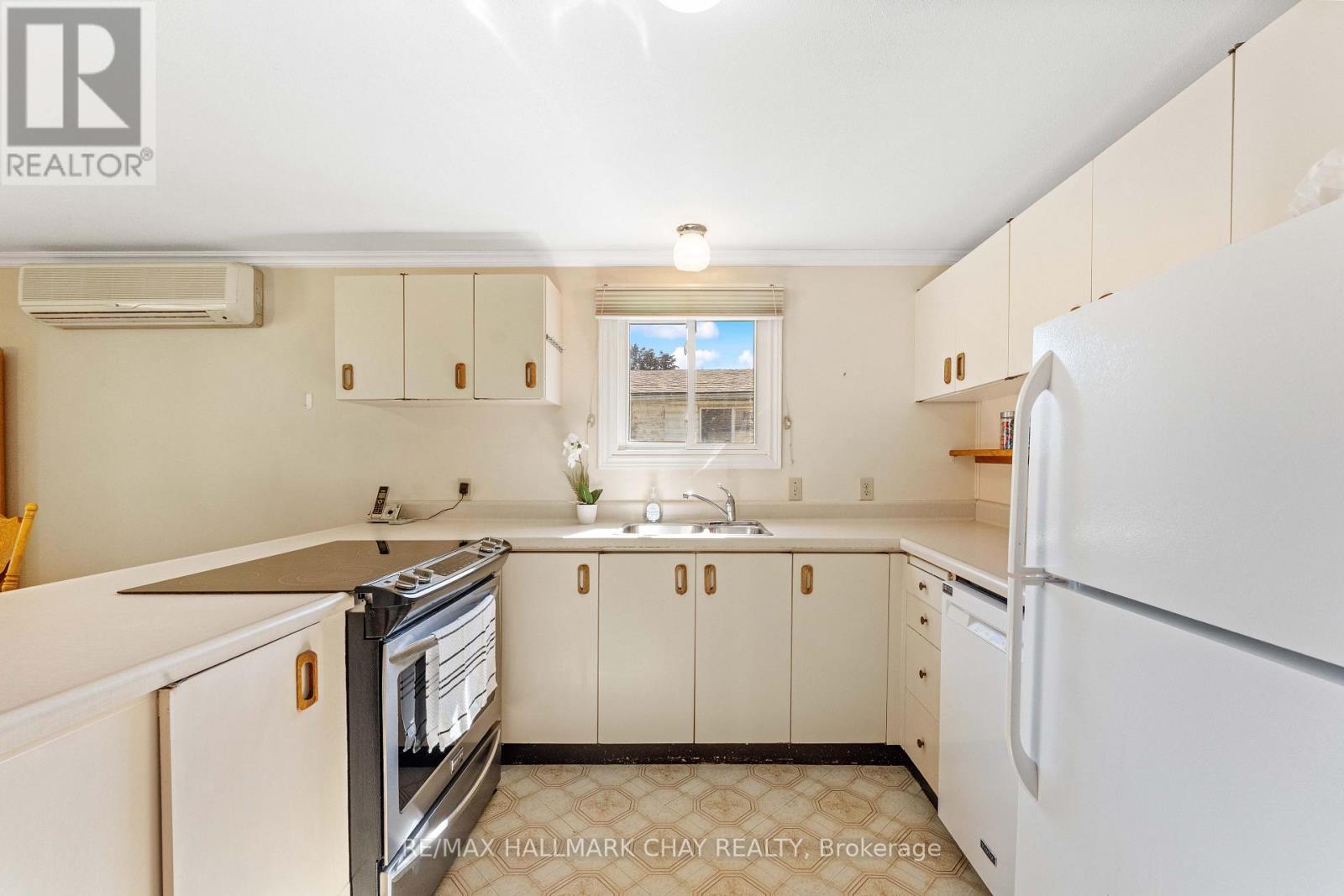 32 Park Crescent, New Tecumseth (Tottenham), Ontario  L0G 1W0 - Photo 11 - N13824520