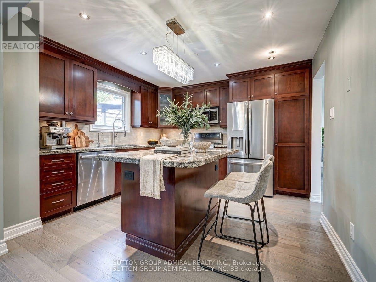 Main& 2 - 205 London Road, Newmarket, Ontario L3Y 6H8 - Photo 7 - N13824572