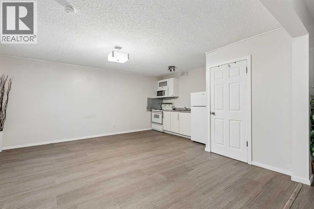 3608 Centre B Street NW, Calgary, Alberta  T2K 0V8 - Photo 22 - A2344316