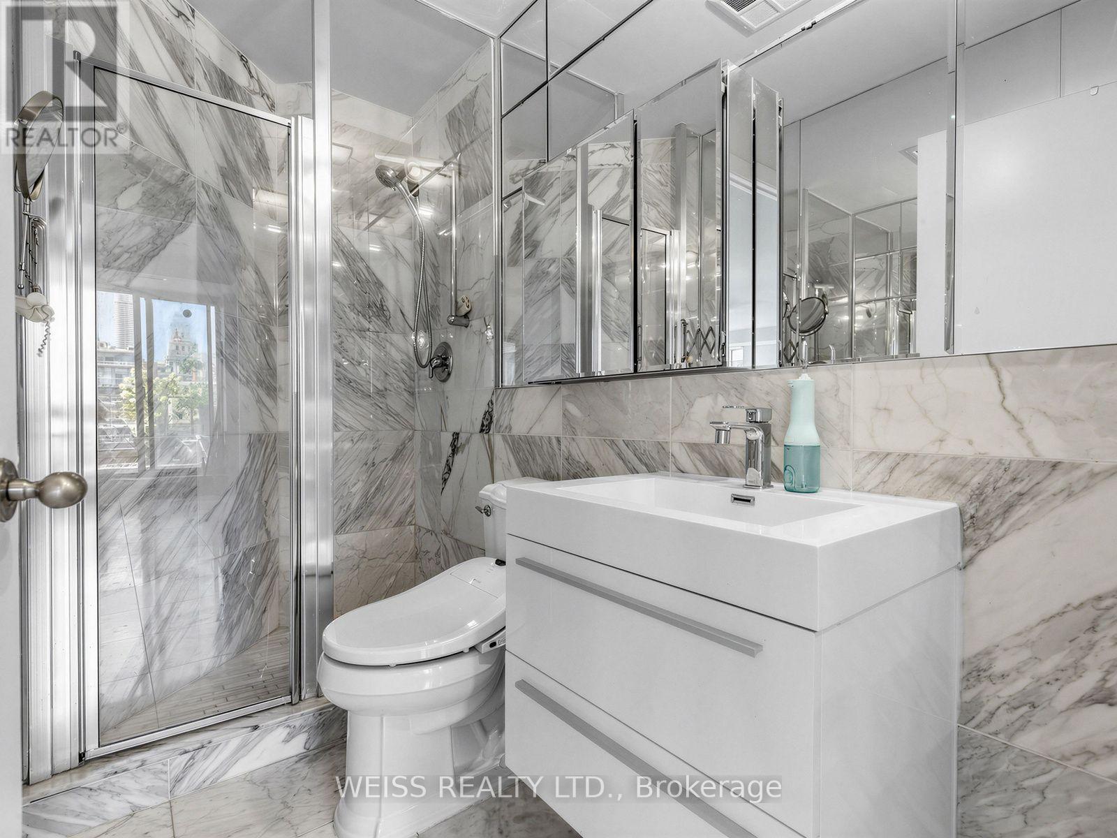 902 - 18 Beverley Street, Toronto, Ontario  M5T 3L2 - Photo 18 - C13822264