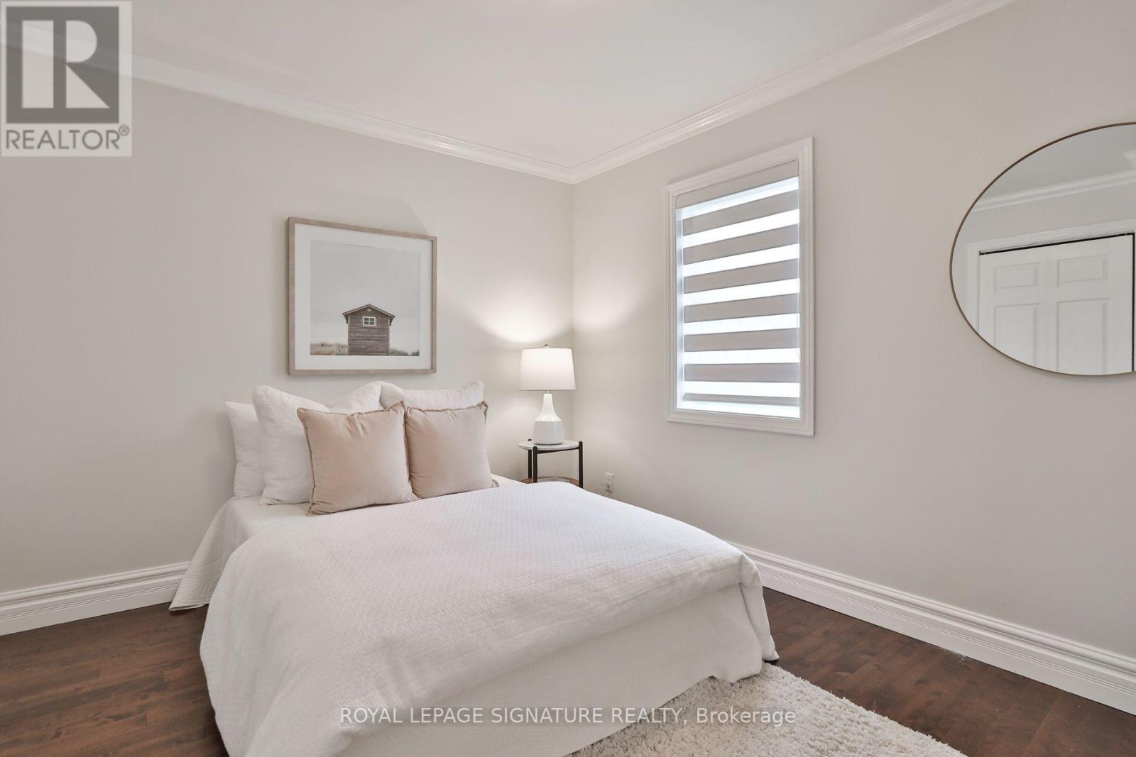17 Flora Drive, Toronto, Ontario  M1P 1A1 - Photo 22 - E13815776