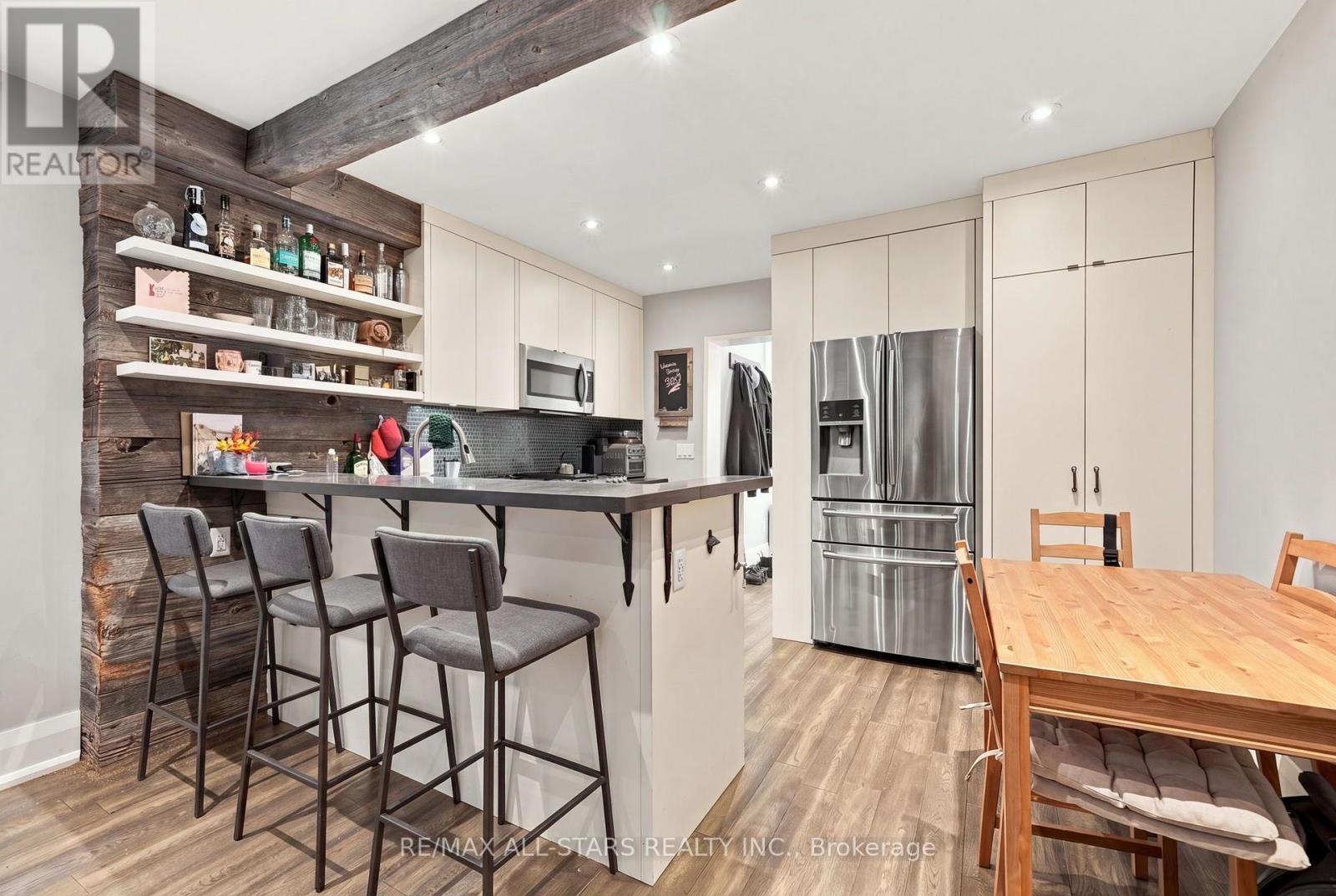 435 Mortimer Avenue, Toronto, Ontario  M4J 2G1 - Photo 20 - E13824052
