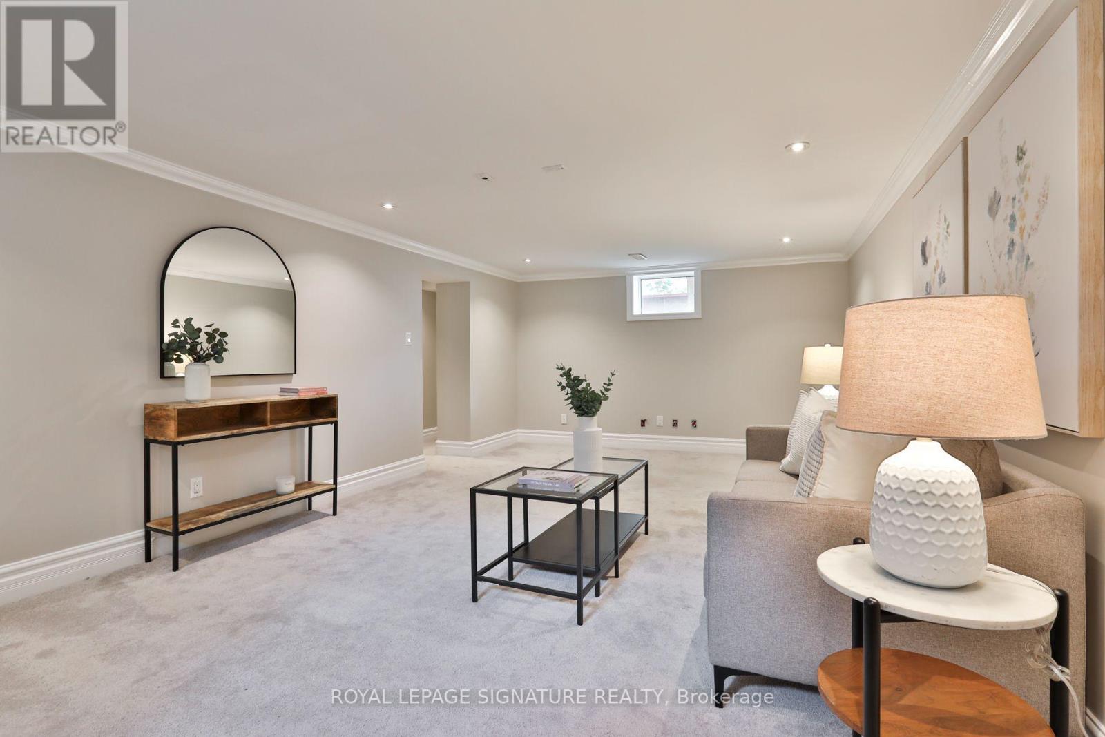 17 Flora Drive, Toronto, Ontario  M1P 1A1 - Photo 43 - E13815776