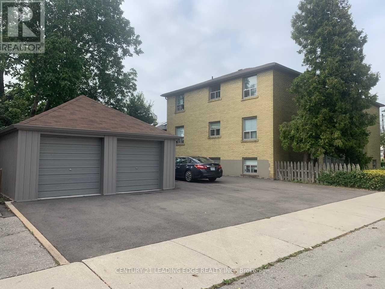 6 - 2719 Lake Shore Boulevard W, Toronto, Ontario  M8V 1G9 - Photo 2 - W13824320