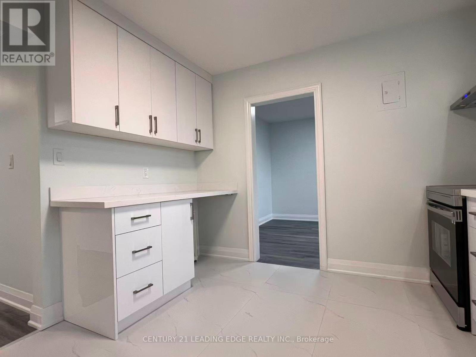 6 - 2719 Lake Shore Boulevard W, Toronto, Ontario  M8V 1G9 - Photo 5 - W13824320