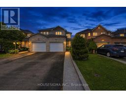 902 APPLECROFT CIRCLE, Mississauga, Ontario