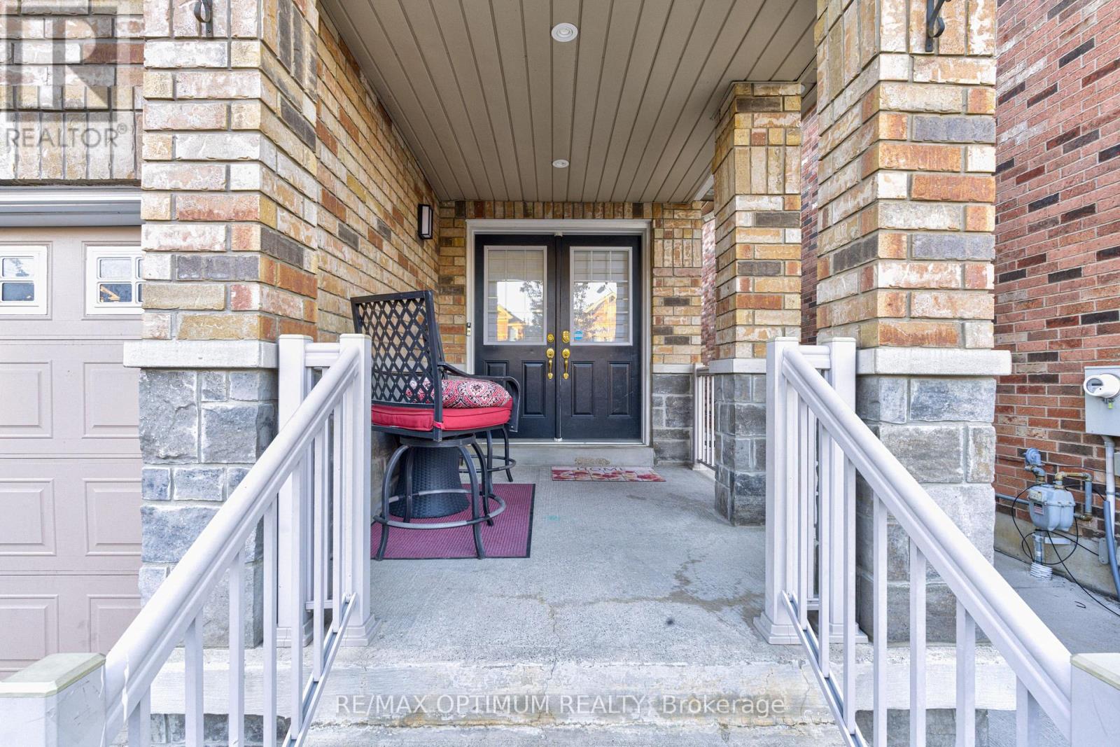 42 Dockside Court, Brampton, Ontario  L6Z 0G3 - Photo 6 - W13824376