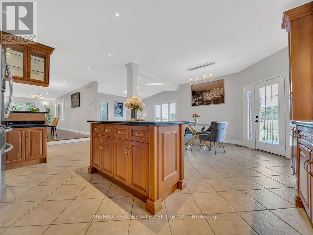 12601 Nassagaweya Puslinch Tline, Milton, Ontario  L0P 1J0 - Photo 24 - W13824380