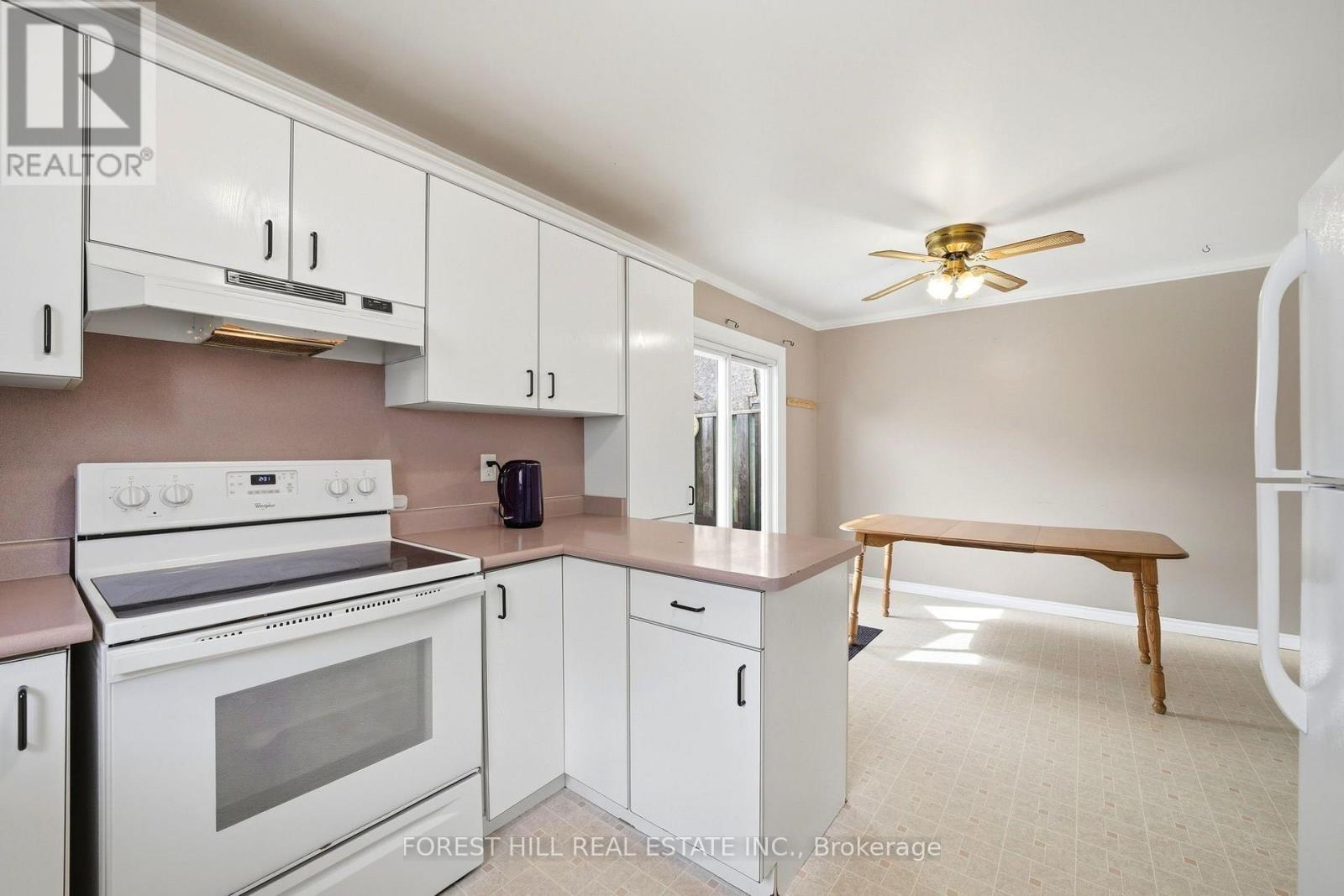 18 Griselda Court, Brampton, Ontario  L6S 1M6 - Photo 12 - W13824446