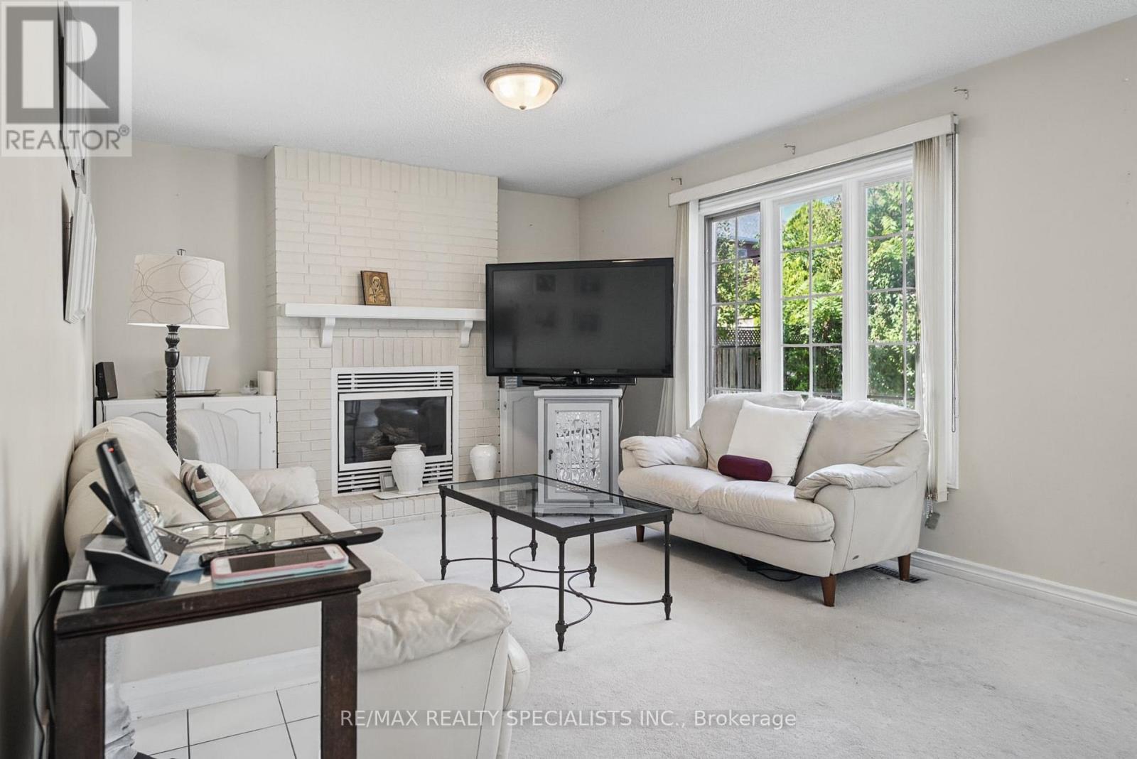 1099 Thoresby Drive, Oakville, Ontario  L6J 7M6 - Photo 15 - W13824486