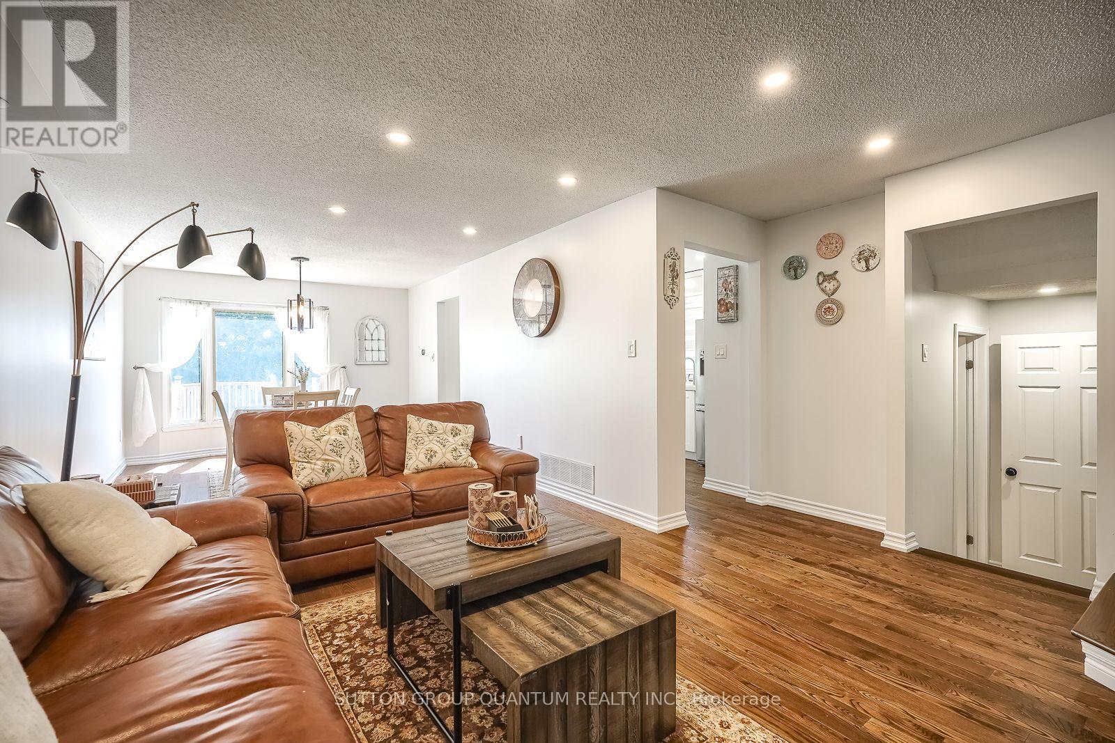 1279 Hedgestone Crescent S, Oakville, Ontario  L6M 1X9 - Photo 14 - W13824576