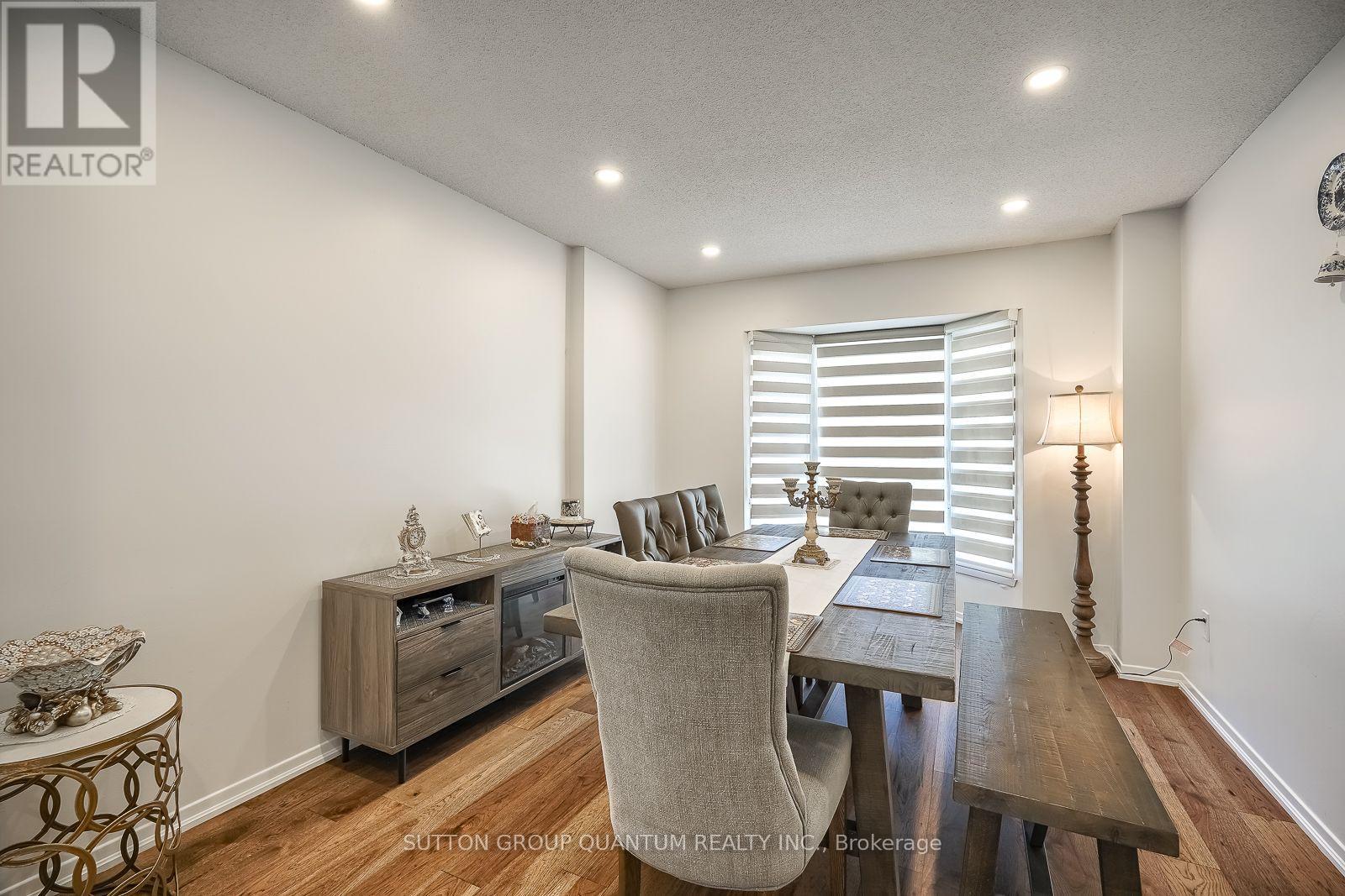 1279 Hedgestone Crescent S, Oakville, Ontario  L6M 1X9 - Photo 21 - W13824576