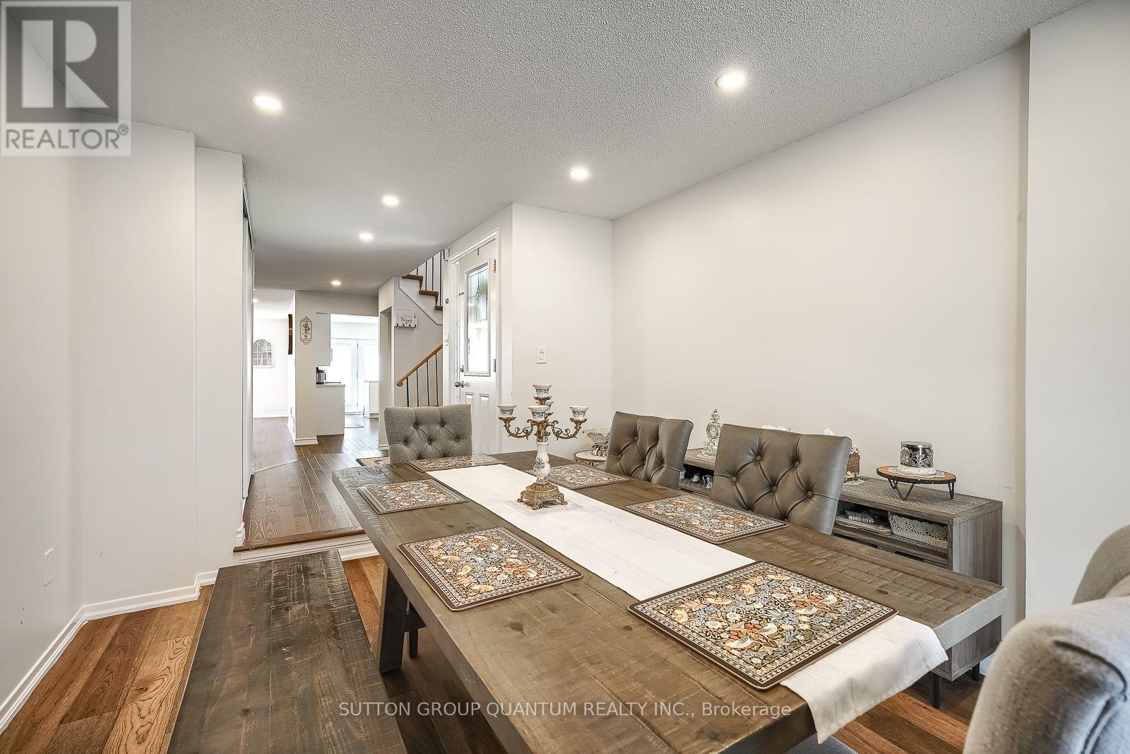 1279 Hedgestone Crescent S, Oakville, Ontario  L6M 1X9 - Photo 22 - W13824576