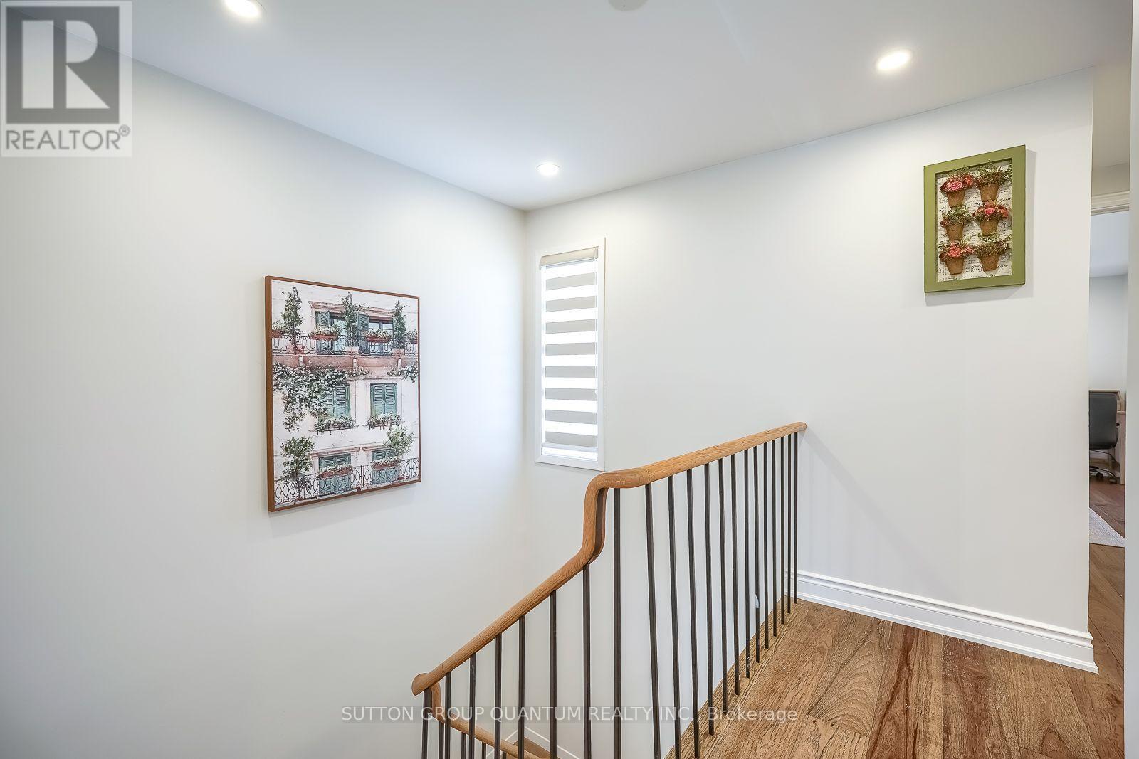 1279 Hedgestone Crescent S, Oakville, Ontario  L6M 1X9 - Photo 29 - W13824576