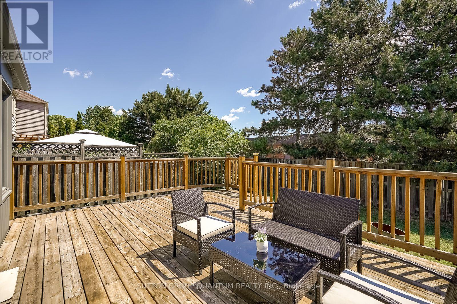1279 Hedgestone Crescent S, Oakville, Ontario  L6M 1X9 - Photo 43 - W13824576