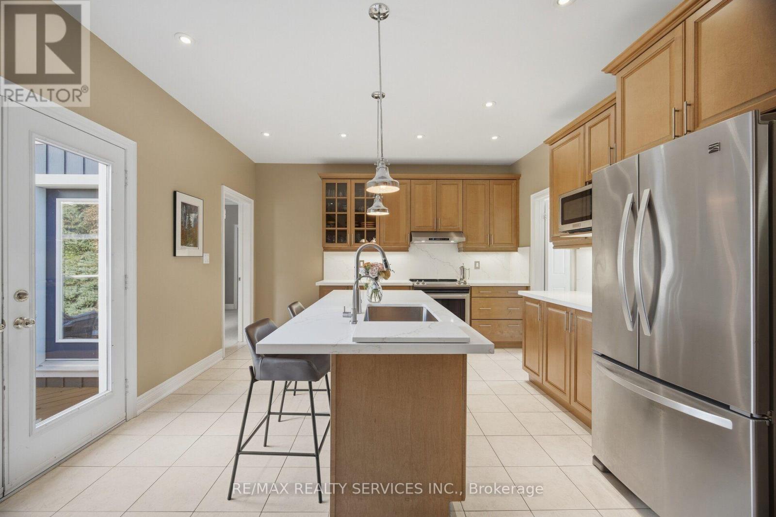 15727 Mclaughlin Road, Caledon, Ontario  L7C 3K3 - Photo 12 - W13824584