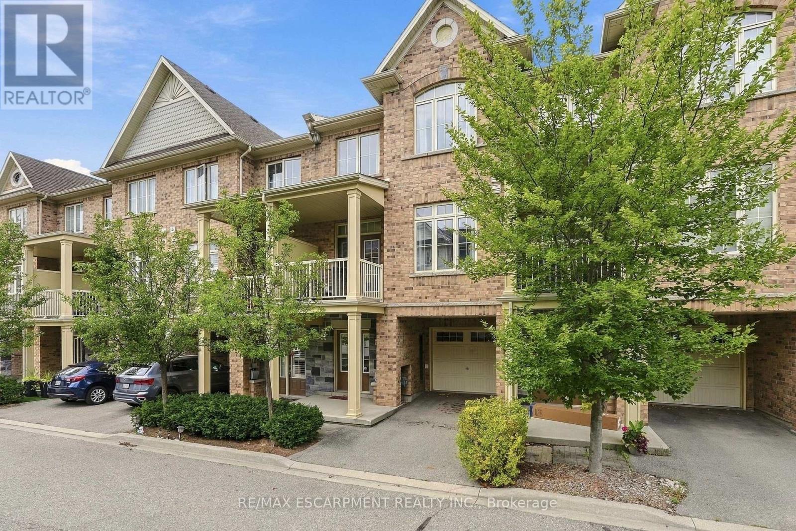 49 - 181 Plains Road W, Burlington, Ontario  L7T 0B1 - Photo 2 - W13824638