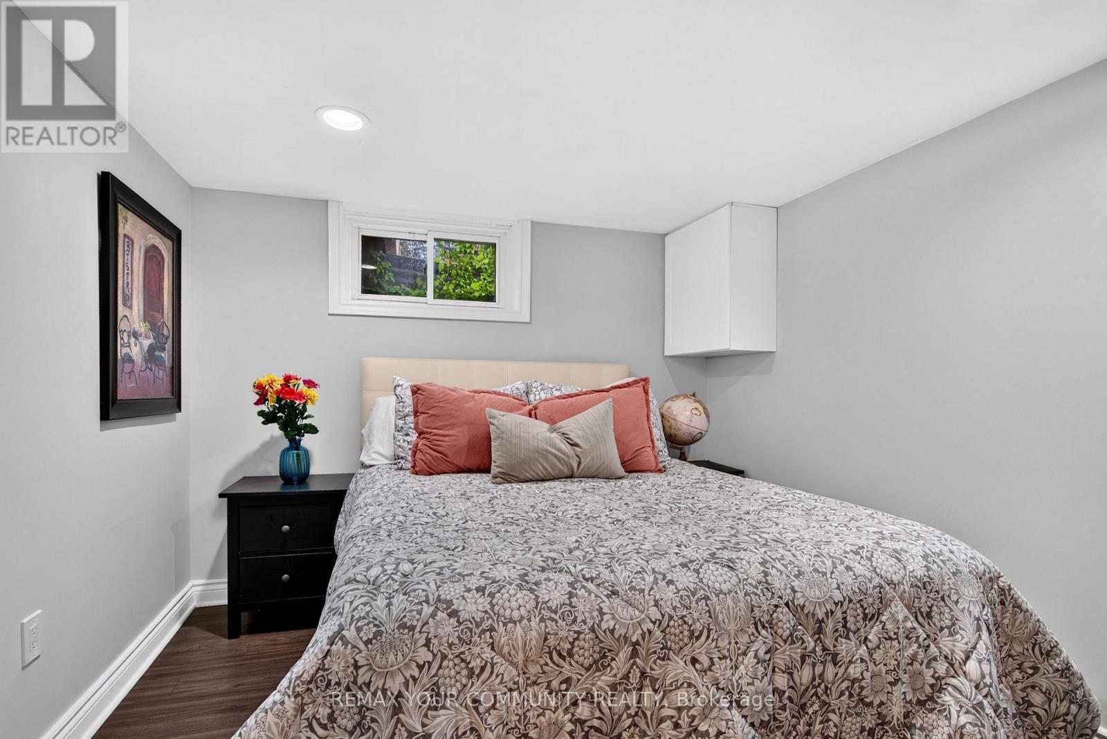 92 Beaver Bend Crescent, Toronto, Ontario  M9B 5R6 - Photo 16 - W13824668