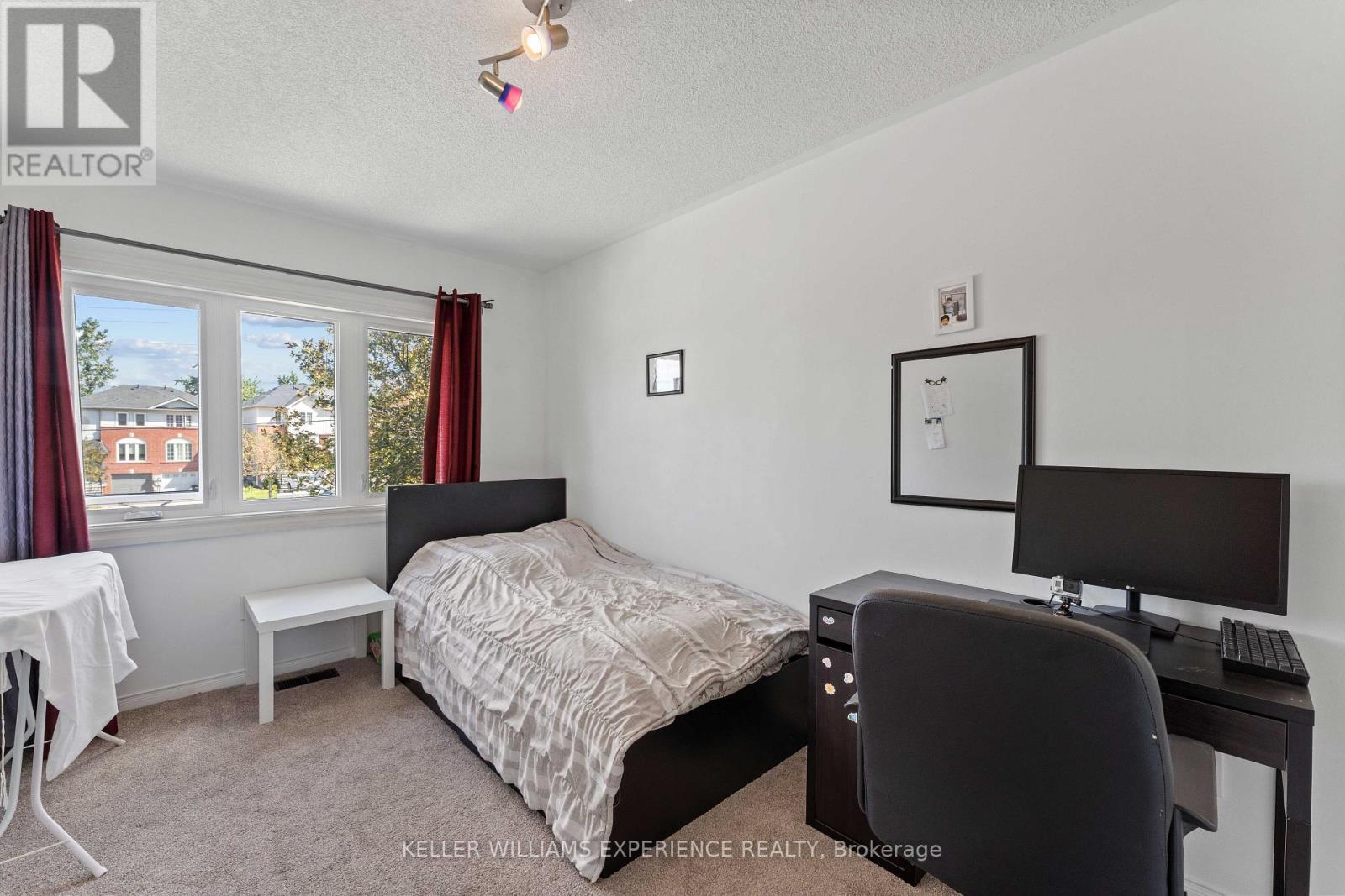 250 Ferndale Drive S, Barrie, Ontario  L4N 8J9 - Photo 18 - S13786962