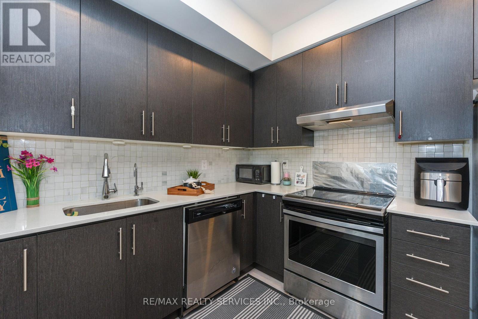 8 - 3476 Widdicombe Way, Mississauga, Ontario  L5L 0B8 - Photo 11 - W13175190