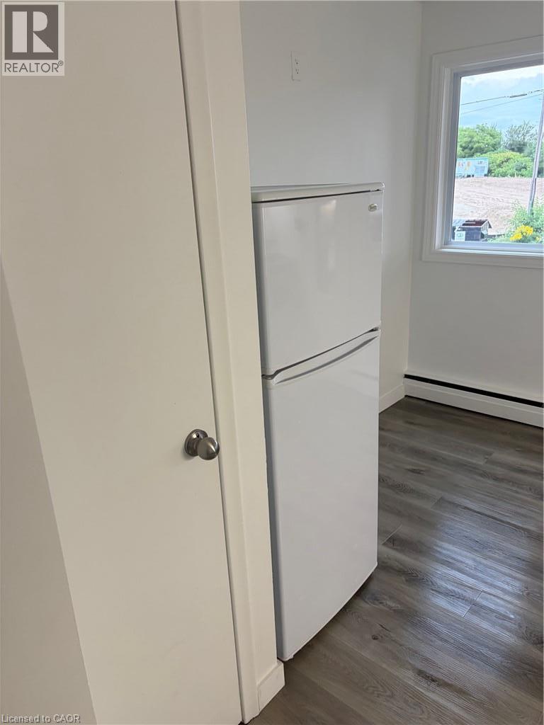 120 Clive Road Unit# 4, Kitchener, Ontario  N2H 3N6 - Photo 6 - 40866334