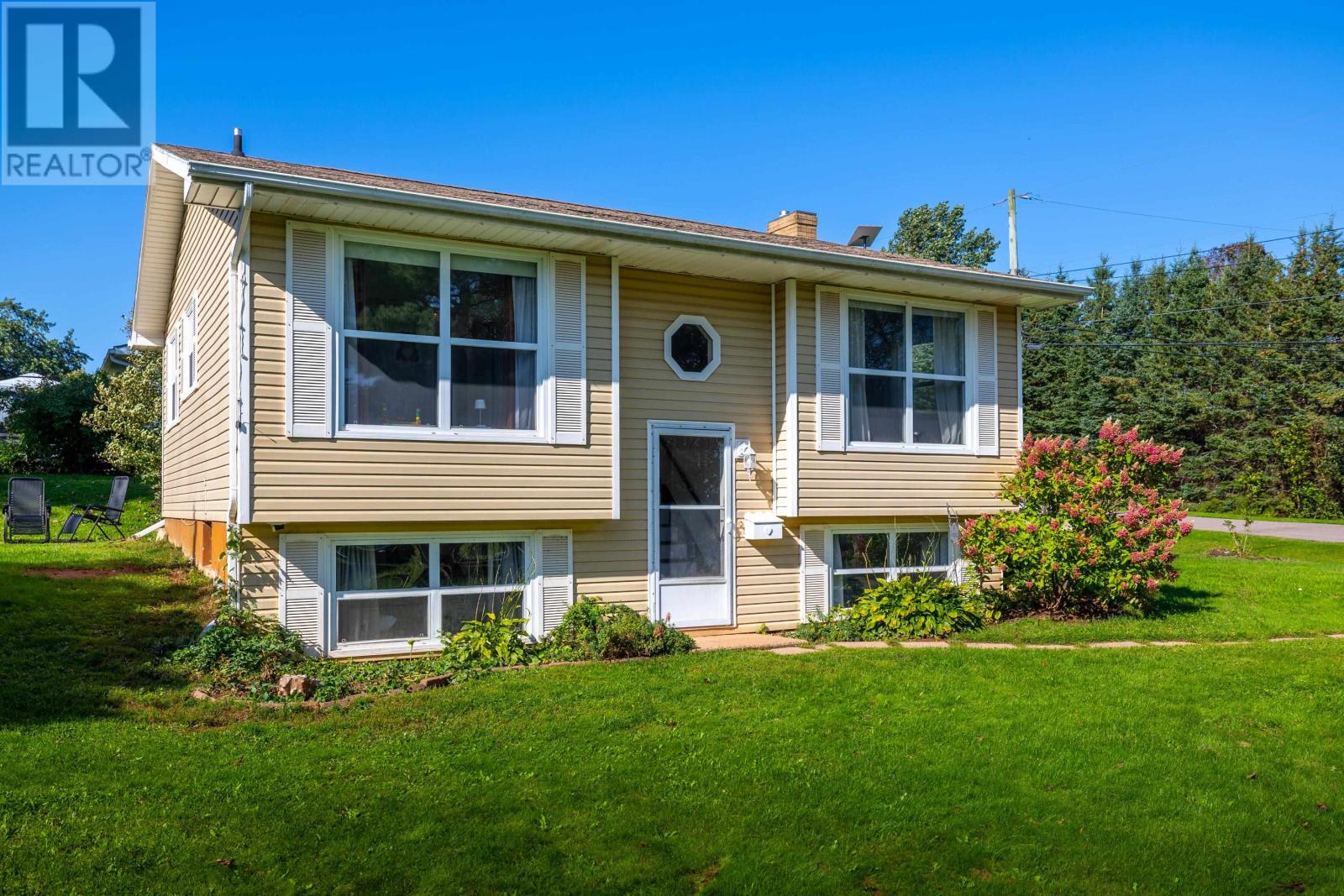 19 Pamwayne Drive, Cornwall, Prince Edward Island