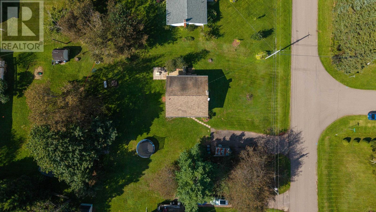 19 Pamwayne Drive, Cornwall, Prince Edward Island  C0A 1H8 - Photo 32 - 202624269