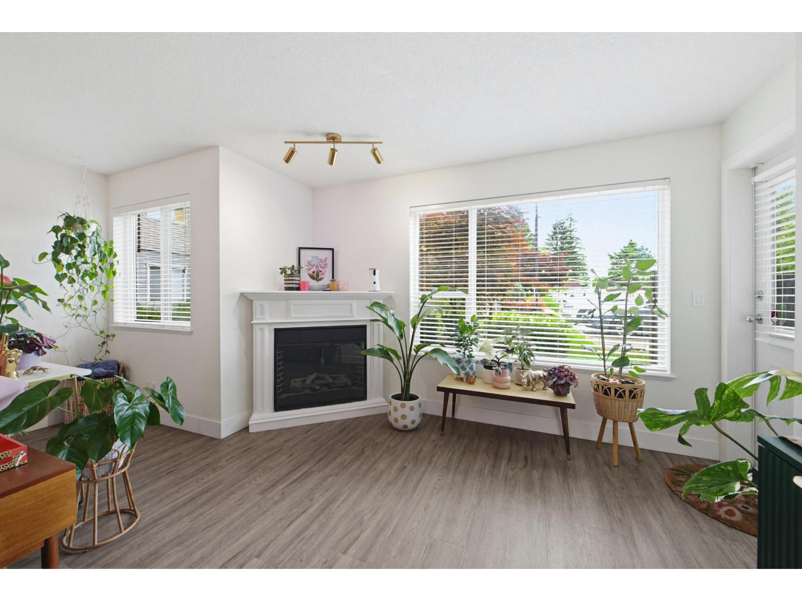 104 2581 Langdon Street, Abbotsford, British Columbia  V2T 7A3 - Photo 8 - R3167519
