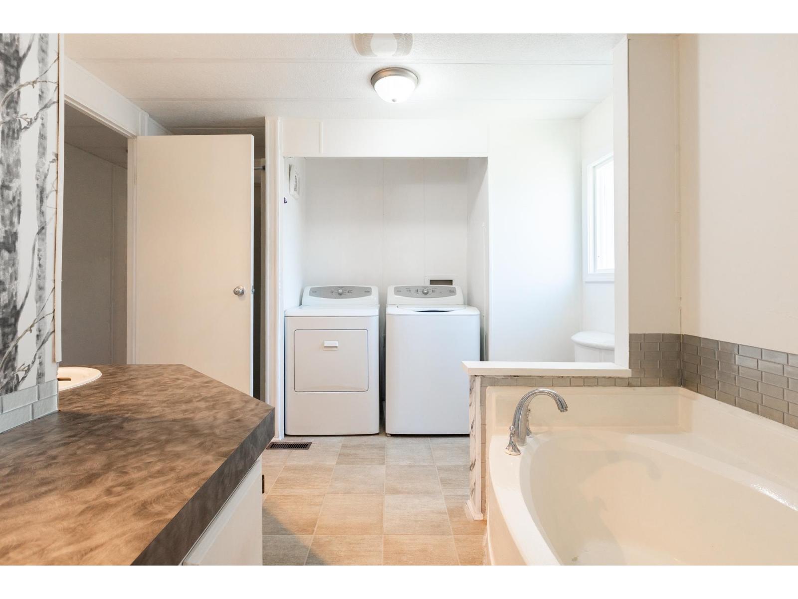 129 27111 0 Avenue, Langley, British Columbia  V4W 2T3 - Photo 22 - R3108595