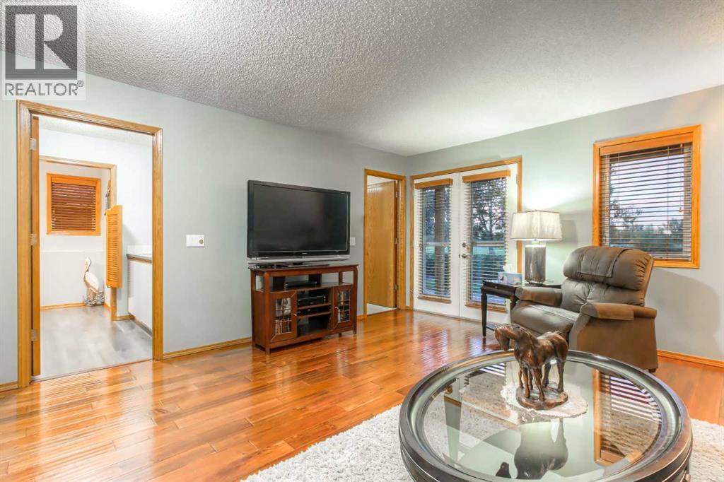 135 Woodside Road NW photo 35