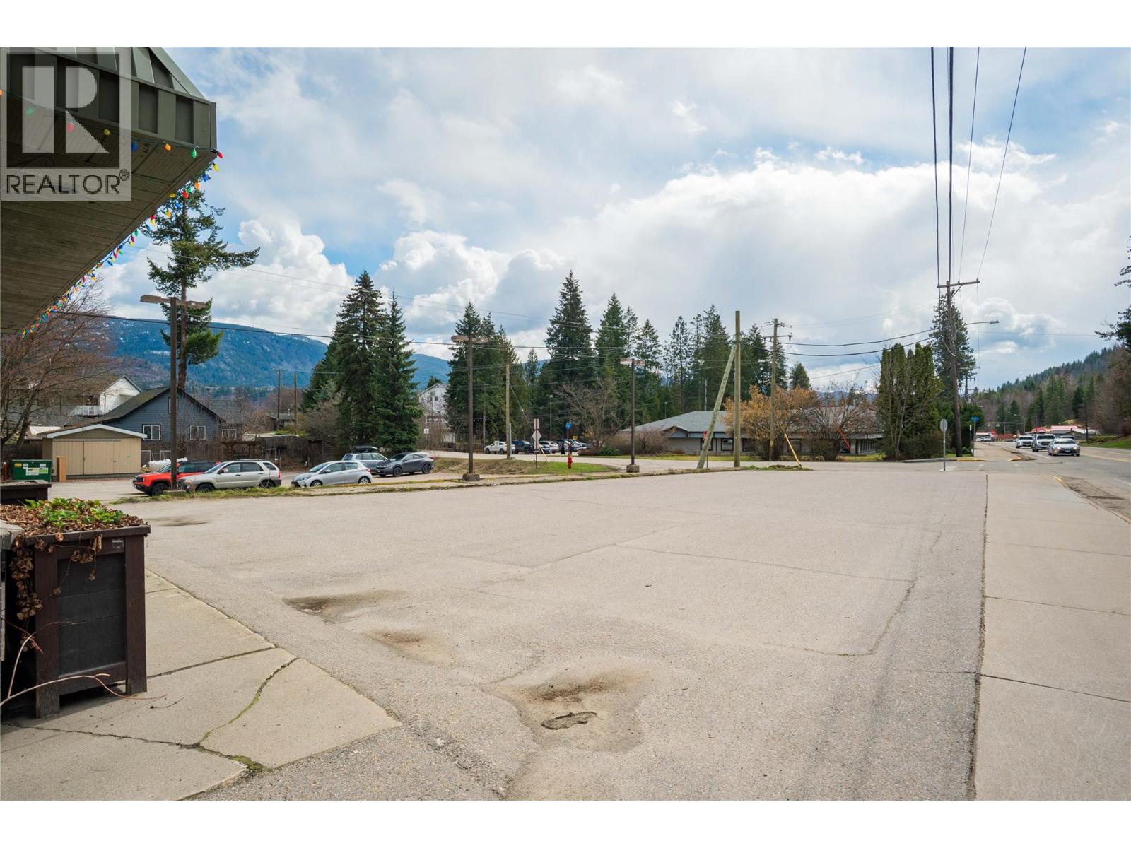 755/789 Columbia Avenue, Castlegar, British Columbia  V1N 1H1 - Photo 20 - 10340570