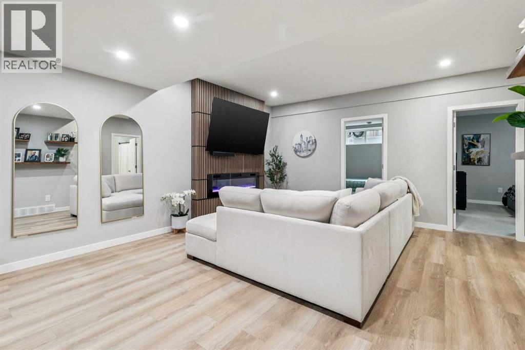 72 Wolf Hollow Villas SE, Calgary, Alberta  T2X 5K2 - Photo 22 - A2347732