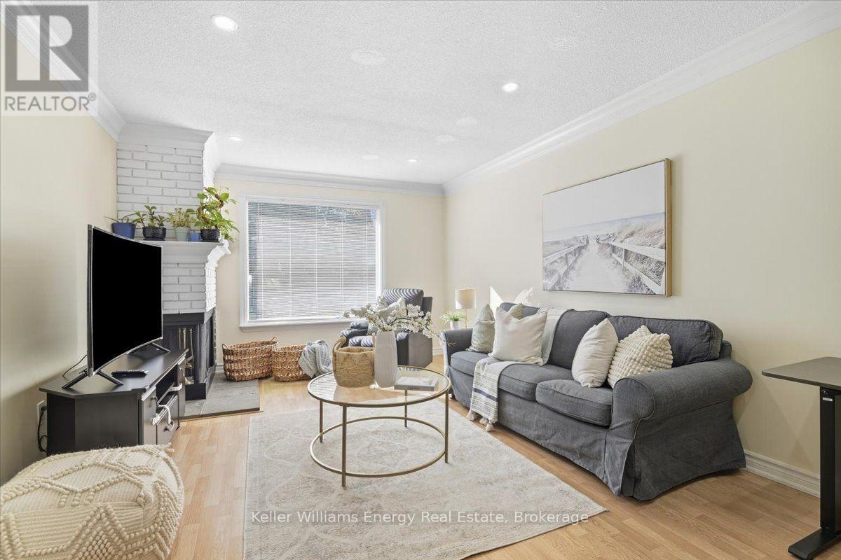 1569 Geta Circle, Pickering, Ontario  L1V 3B5 - Photo 10 - E13824748