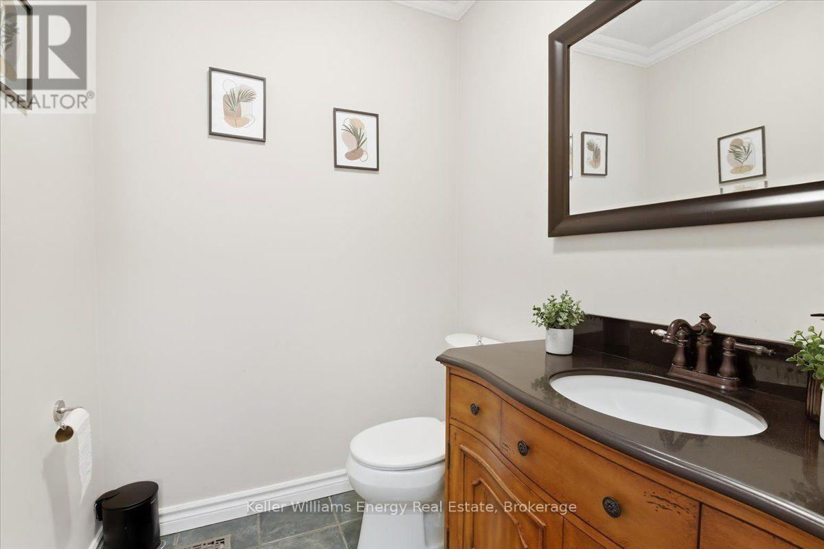 1569 Geta Circle, Pickering, Ontario  L1V 3B5 - Photo 12 - E13824748