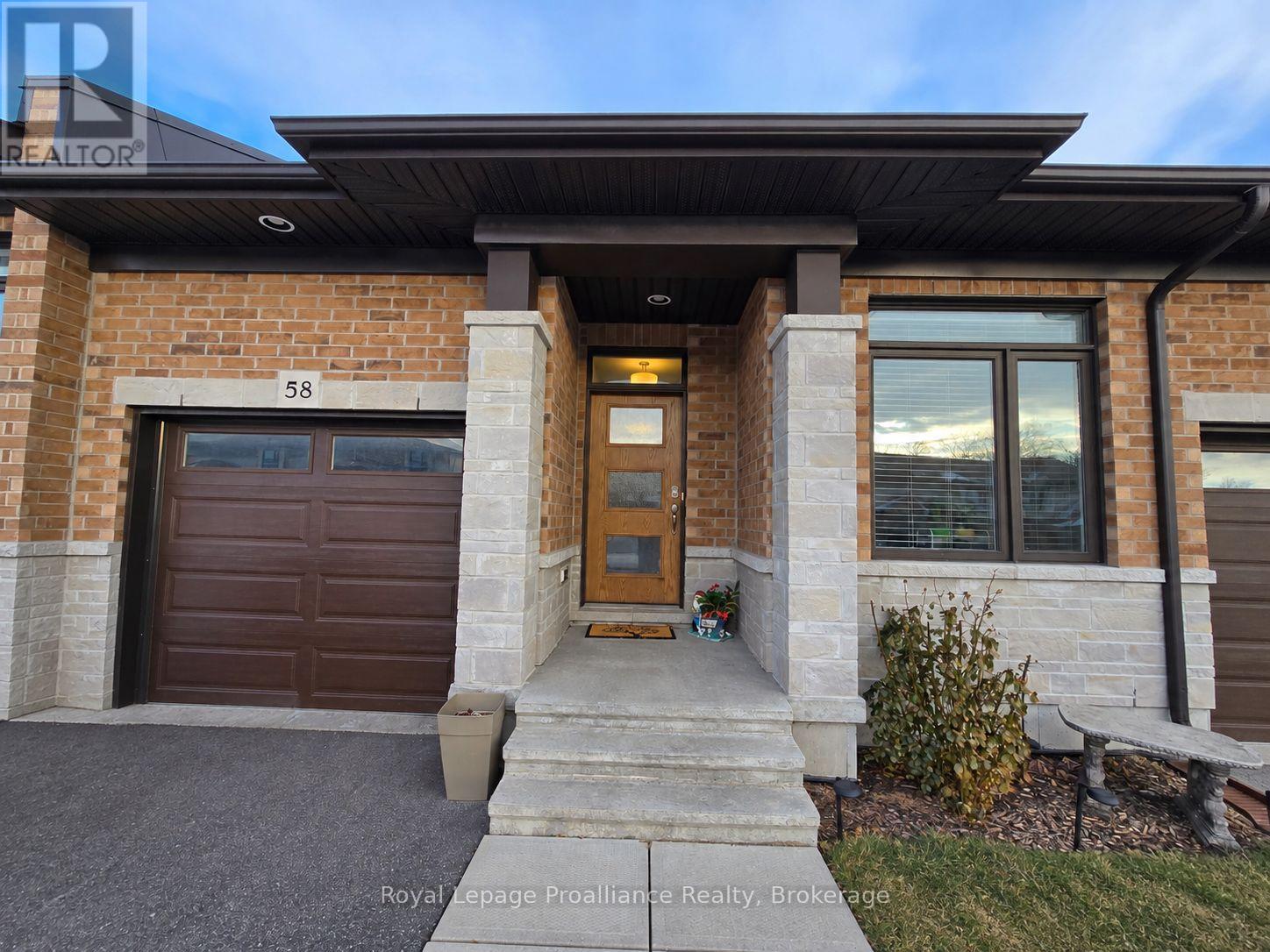 58 LEDGEROCK COURT, Quinte West, Ontario