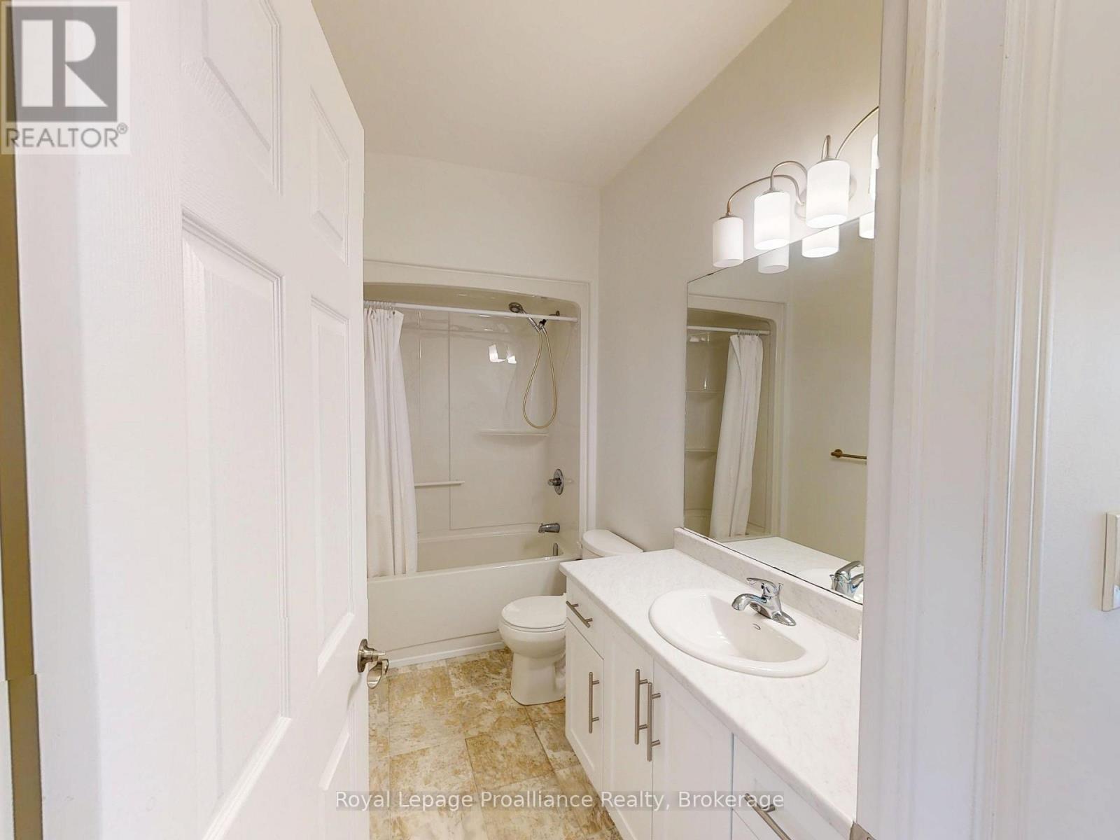 58 Ledgerock Court, Quinte West, Ontario  K8R 1G3 - Photo 17 - X13824760