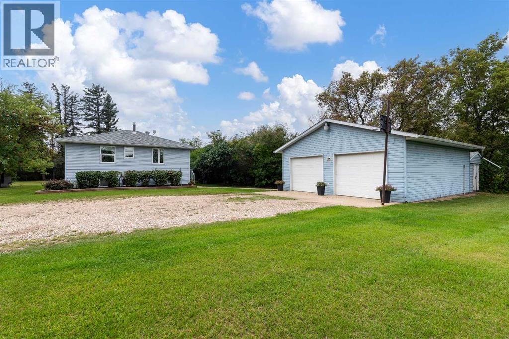 326143 TWP RD 482 Rural Saskatchewan Canada S0M1H0 5