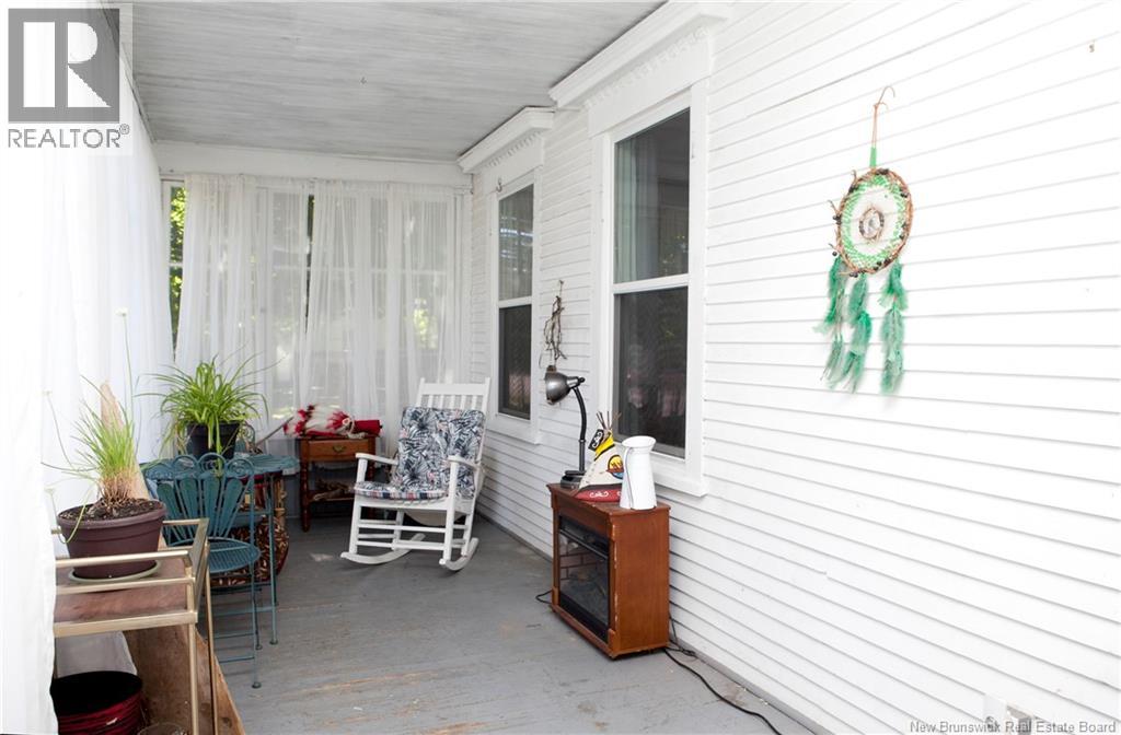 126 Broadway Street photo 9
