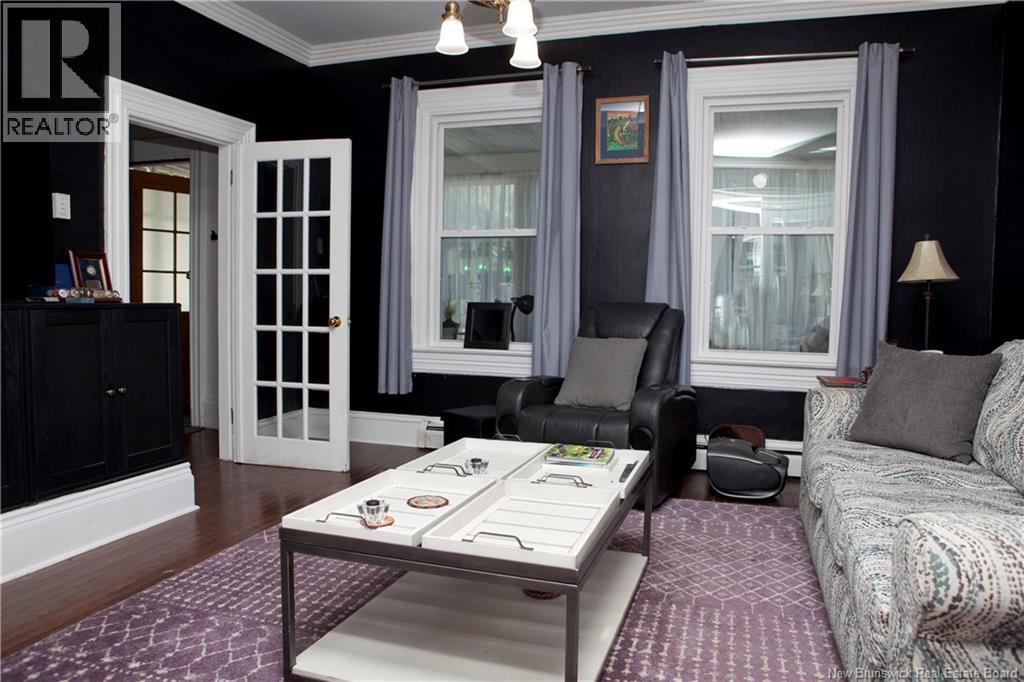 126 Broadway Street photo 25