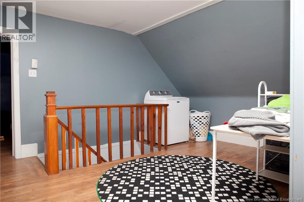 126 Broadway Street photo 39