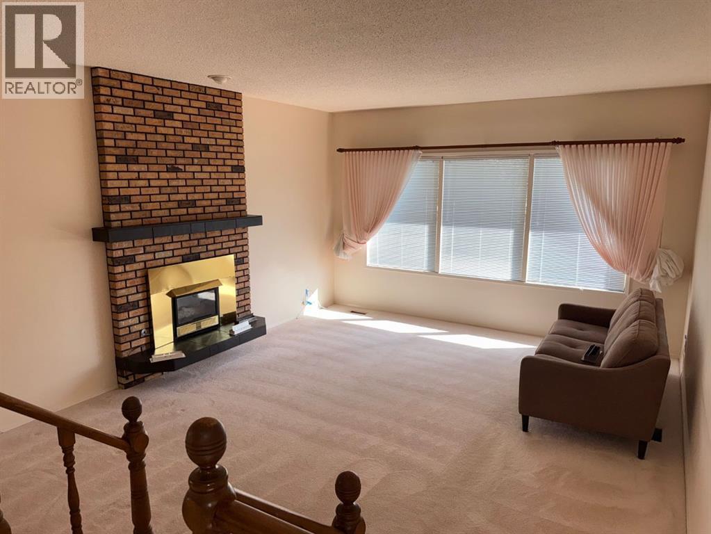 25 Nevada Place W photo 8