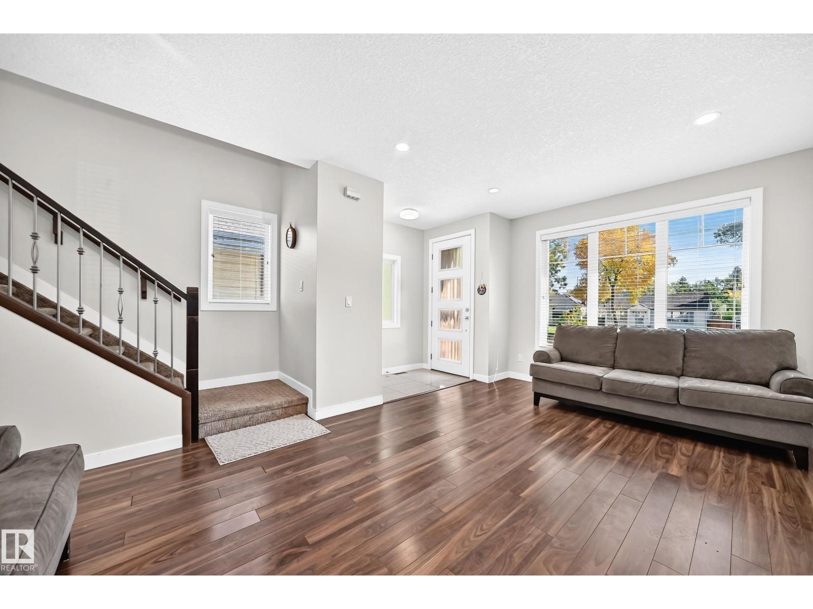 12212 124 St Nw, Edmonton, Alberta  T5L 0N2 - Photo 17 - E4510197