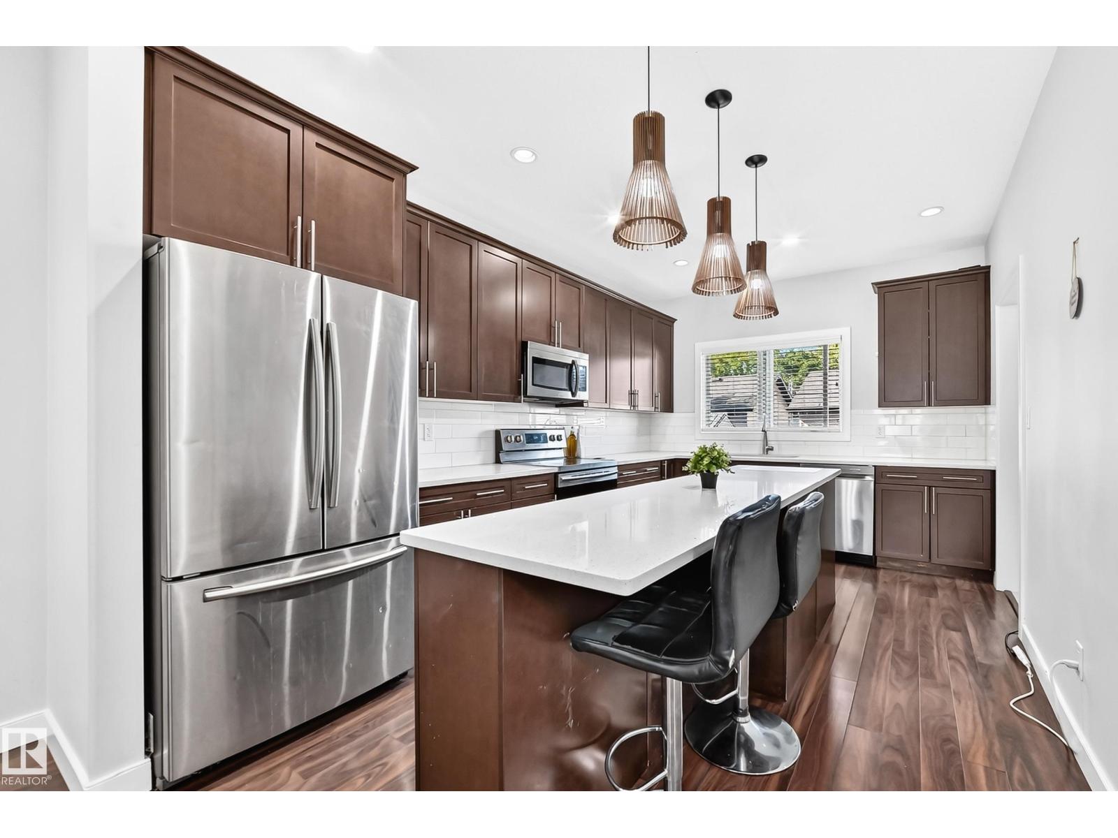 12212 124 St Nw, Edmonton, Alberta  T5L 0N2 - Photo 4 - E4510197