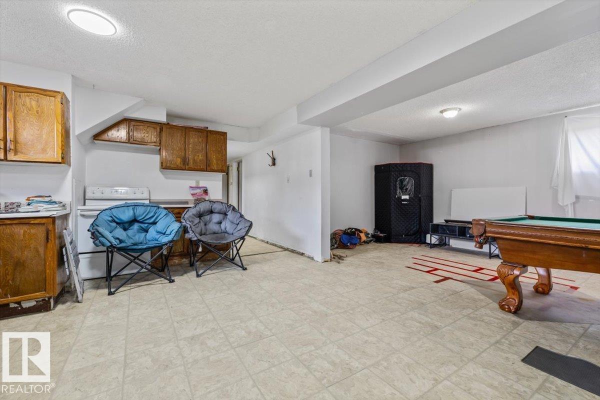 10304 162 ST NW